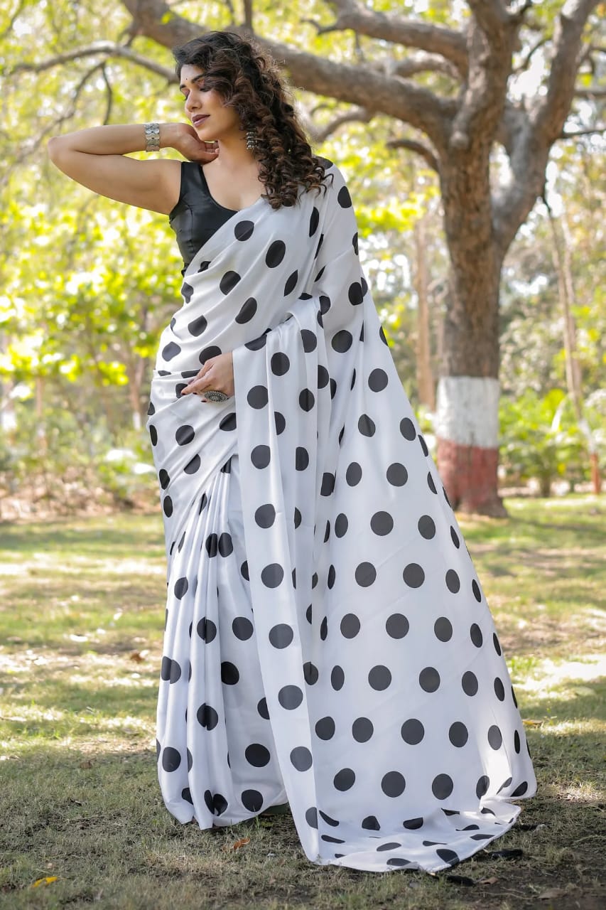 White color dots saree