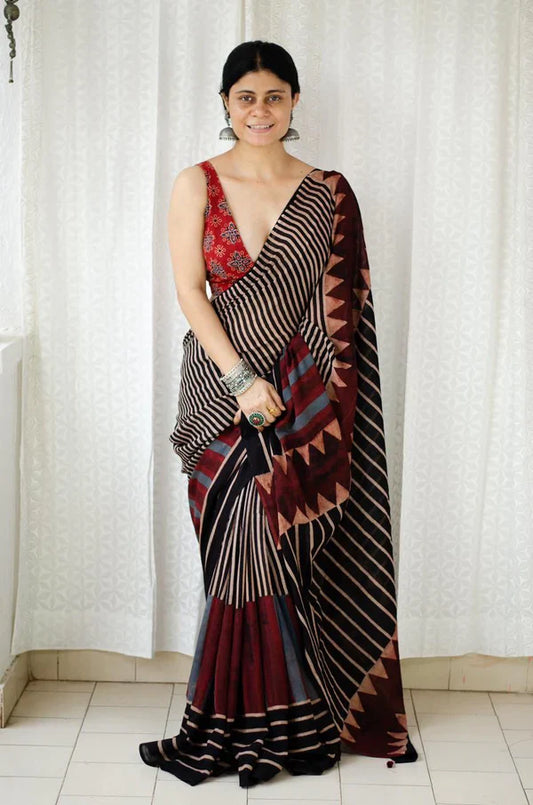 Casual Saree in Dark Brown Soft Digital Printed Cotton Linen Saree