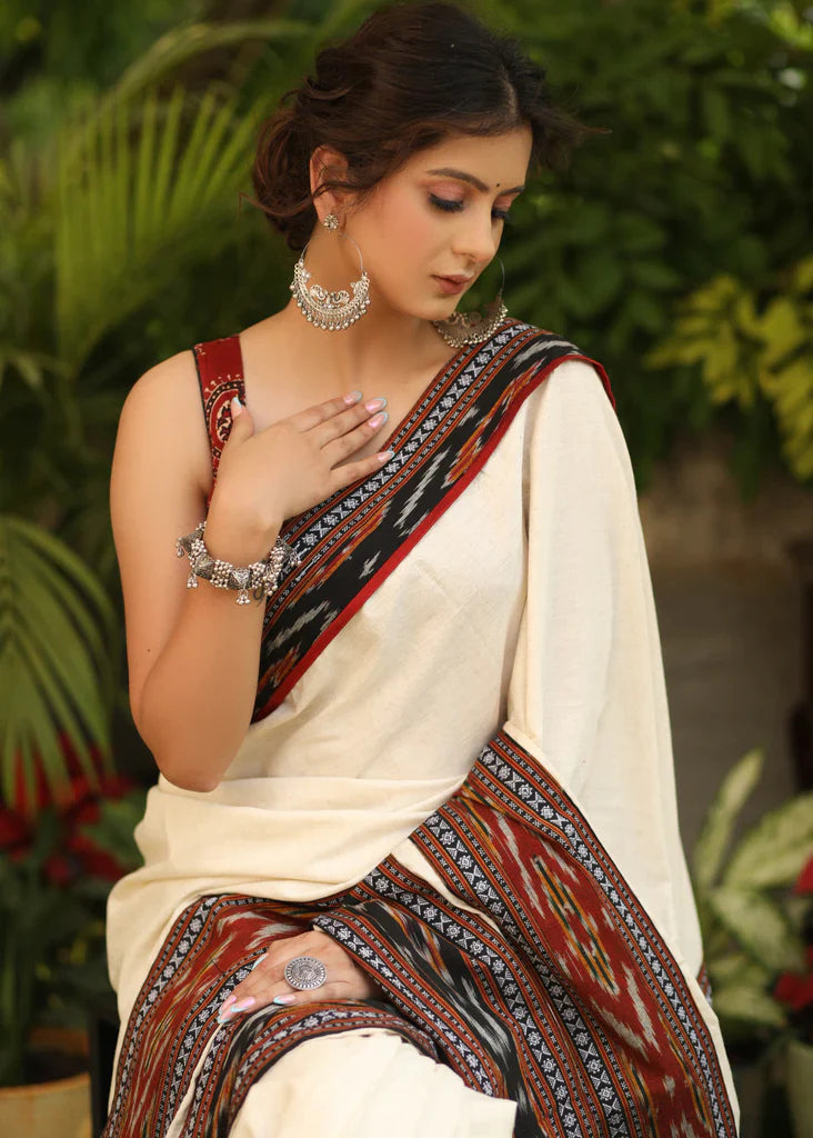 Attractiv Off-White Colour With Digital Printed Linen Cotton Saree