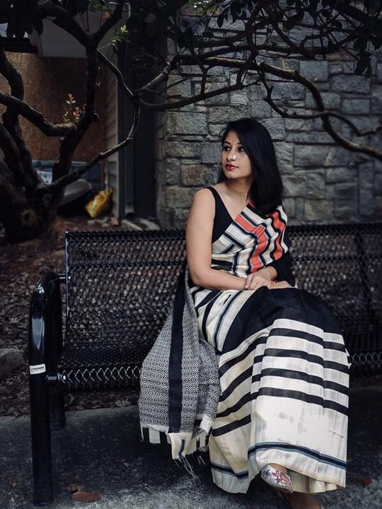 Stylish White And Black Color Digital Printed Linen Saree